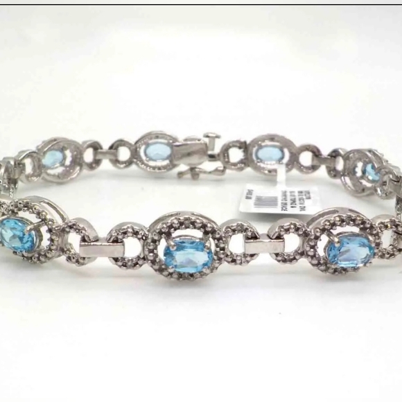 ***SOLD*** BLUE TOPAZ AND DIAMOND STERLING SILVER LADIES BRACELET - Picture 5 of 6